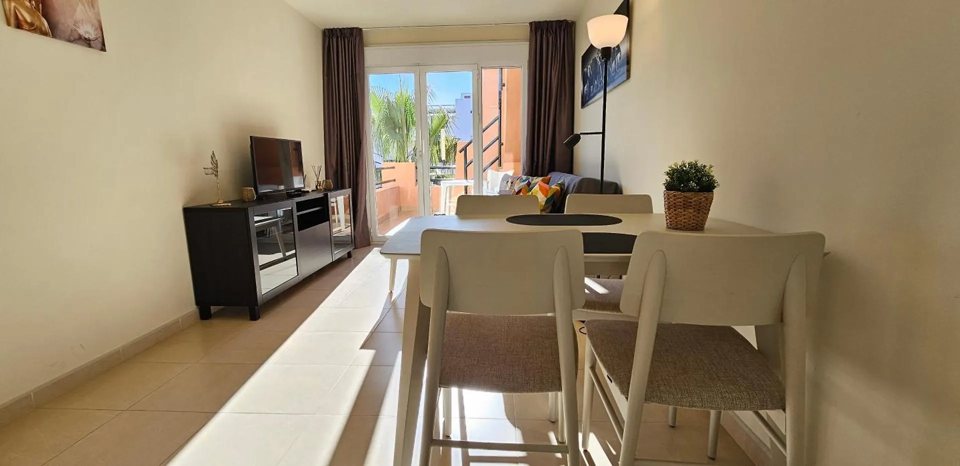 Daire Homes Of Spain, Apartamentos Paraiso Vera Playa, Ed Tahiti, Atico B De 2 Dormitorios Con Piscina Privada En Solarium Y Barbacoa, Pie De Playa Playas de Vera