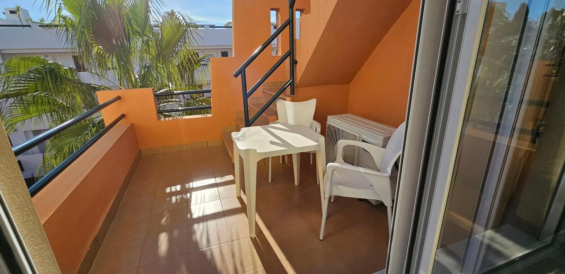 Homes Of Spain, Apartamentos Paraiso Vera Playa, Ed Tahiti, Atico B De 2 Dormitorios Con Piscina Privada En Solarium Y Barbacoa, Pie De Playa Playas de Vera